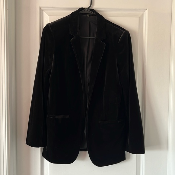 Express Jackets & Blazers - Express Velvet Blazer size Small